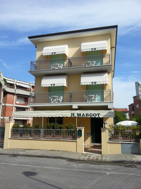 Hotel Margot Λίντο ντι Καμαϊόρε Εξωτερικό φωτογραφία